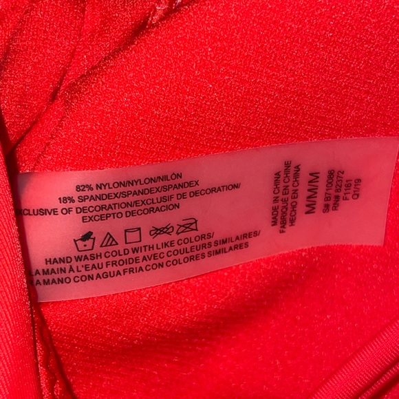 Raisins red and white bikini top - Picture 7 of 12